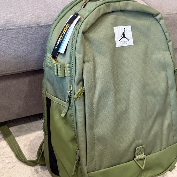 New backpack Jordan - Picture 6 of 8